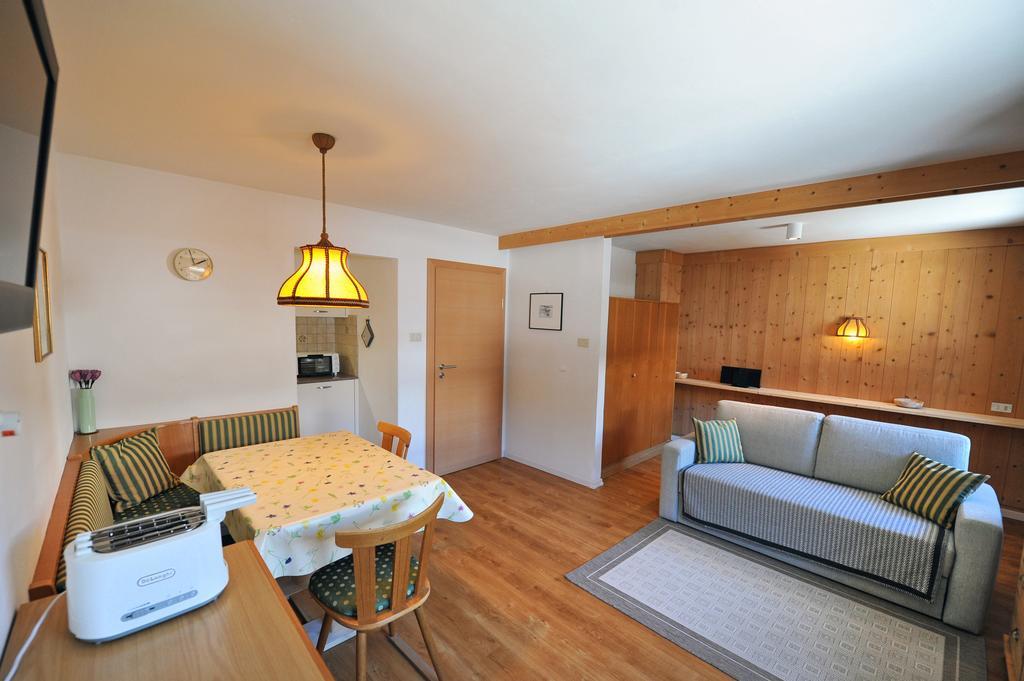 Apartments Villa Rosa Selva di Val Gardena Extérieur photo